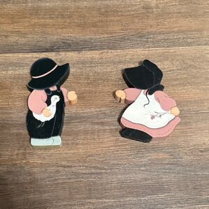 Black and Pink Wooden Decor